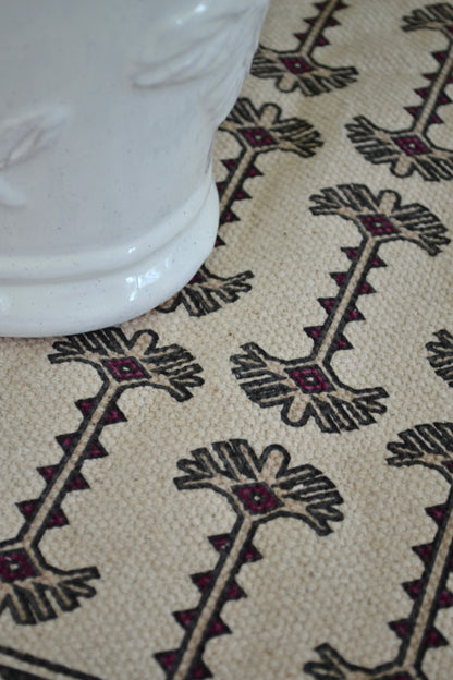 TALIA Table Runner