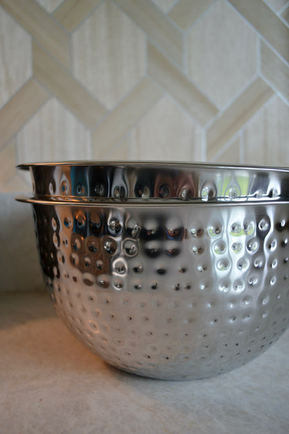 hammered mixing bowl, stainless steel bowl, salad bowl, decorative kitchen bowl, side view